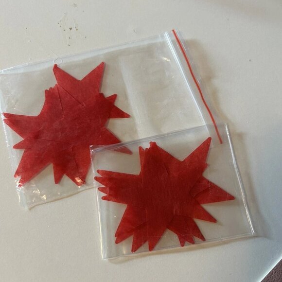 20 Red (Taylor’s Version) Confetti - Taylor Swift - Picture 2 of 3